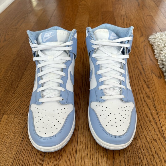 Nike Dunk High women’s size 9 White / Aluminium - Picture 2 of 5